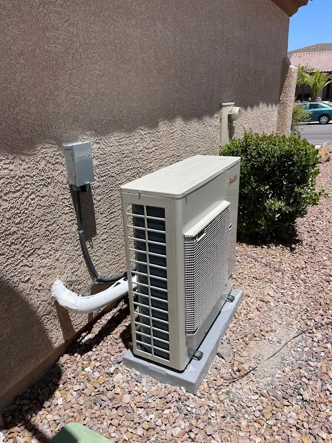 Residential air conditioning condenser unit in Columbia